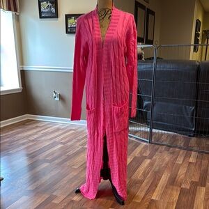 Size large bright pink ankle length cable knit open front cardigan with pockets